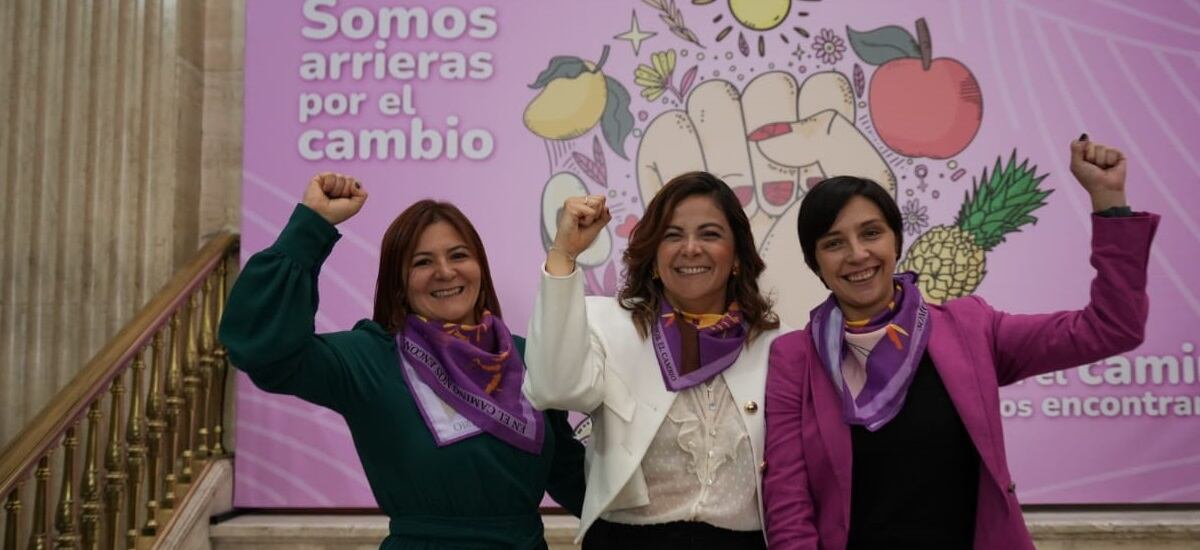 Aura María Duarte, viceministra de Asuntos Agropecuarios; Jhénifer Mojica, ministra de Agricultura, y Martha Carvajalino, viceministra de Desarrollo Rural. Foto: Ministerio de Agricultura.