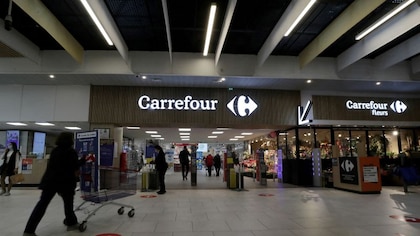 Carrefour eleva el precio del aceite de oliva tras la reducción del IVA al 0%