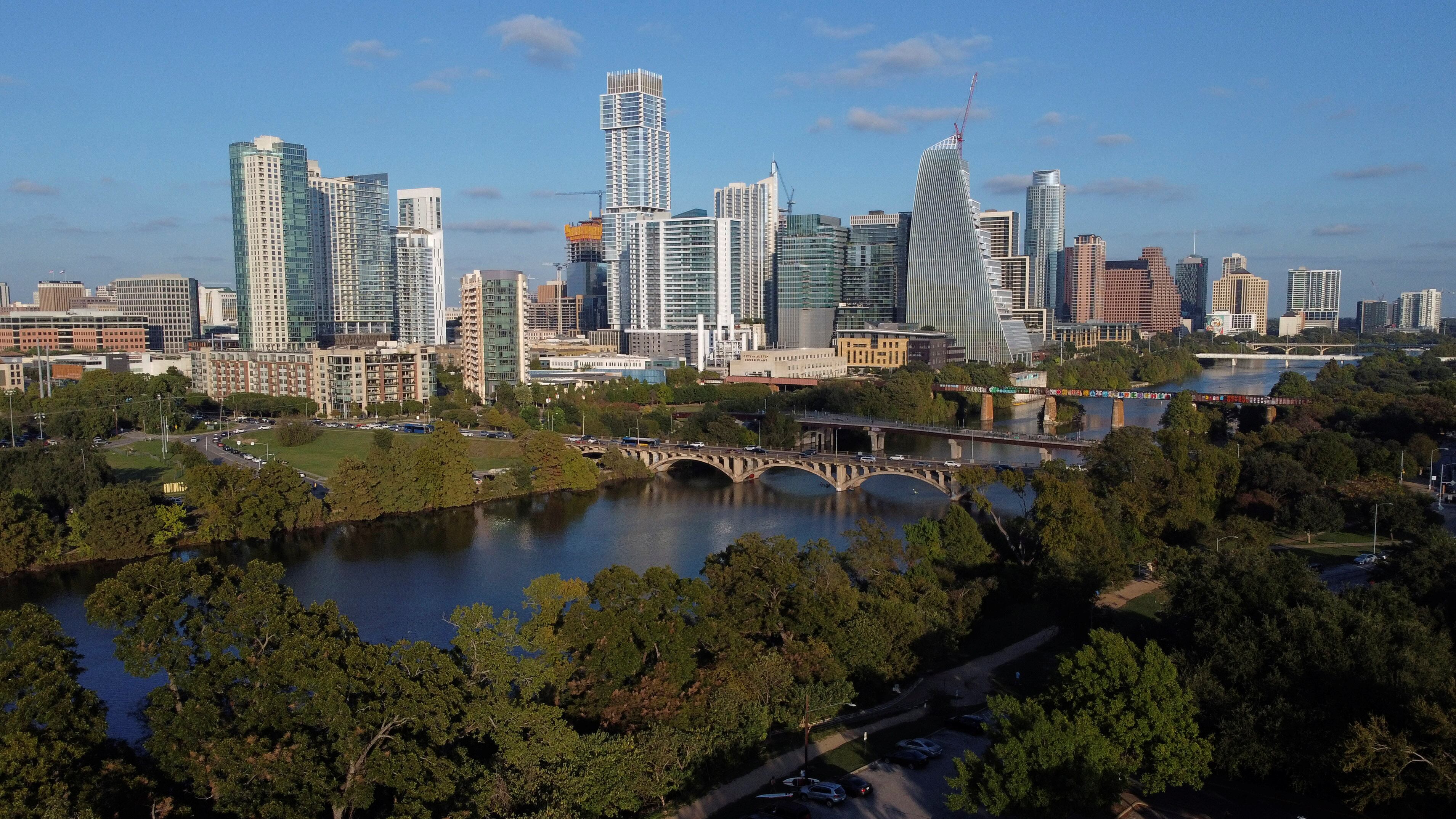 Ciudades como Austin y Jacksonville ven un incremento notable de residentes en 2024. (REUTERS/Brian Snyder)