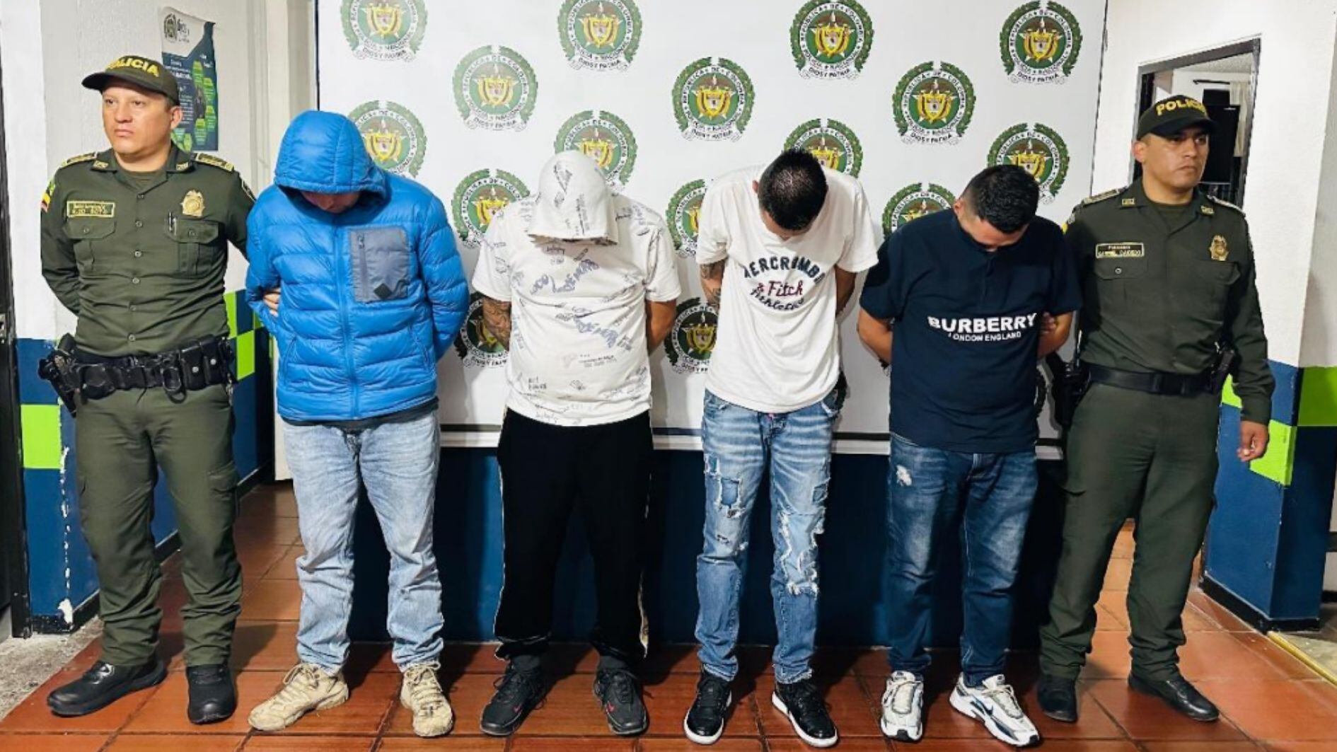 Uno de los detenidos estaría inmerso en un caso de homicidio que se presentó en enero de 2023 en la localidad de Ciudad Bolívar, en Bogotá - crédito Departamento de Policía de Cundinamarca