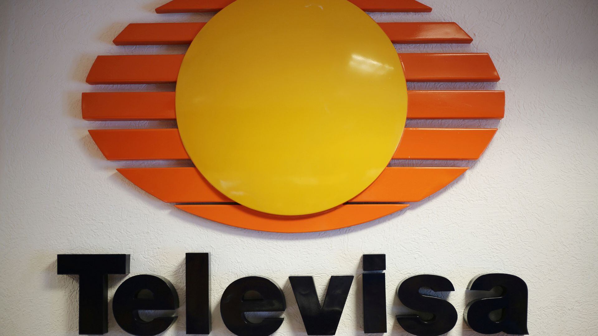 FILE PHOTO: The logo of broadcaster Televisa is pictured at its offices in Ciudad Juarez, Mexico, November 16, 2017. REUTERS/Jose Luis Gonzalez/File Photo