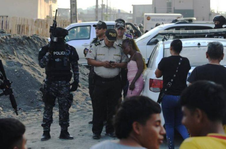 Los gatilleros abrieron fuego contra diez personas. (El Diario)