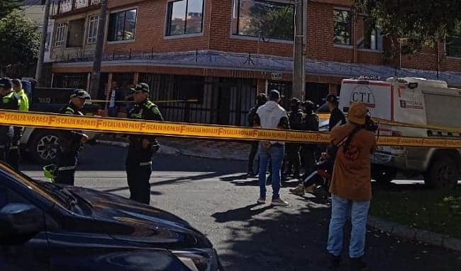 Operativo de la Policía Metropolitana de Bogotá termina con una persona muerta y tres más capturadas - crédito redes sociales