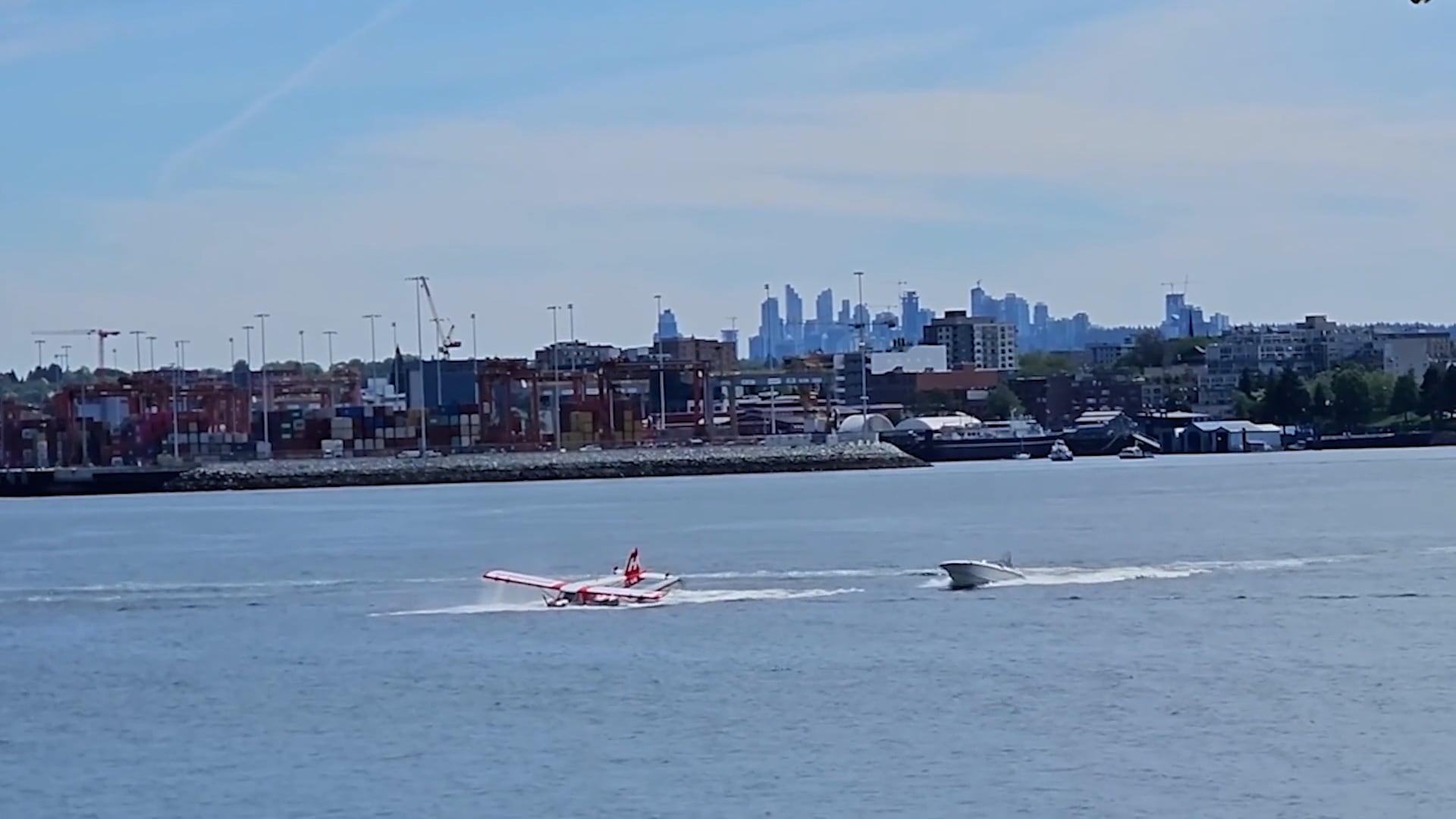 Incidente en el puerto Coal Harbour de Vancouver