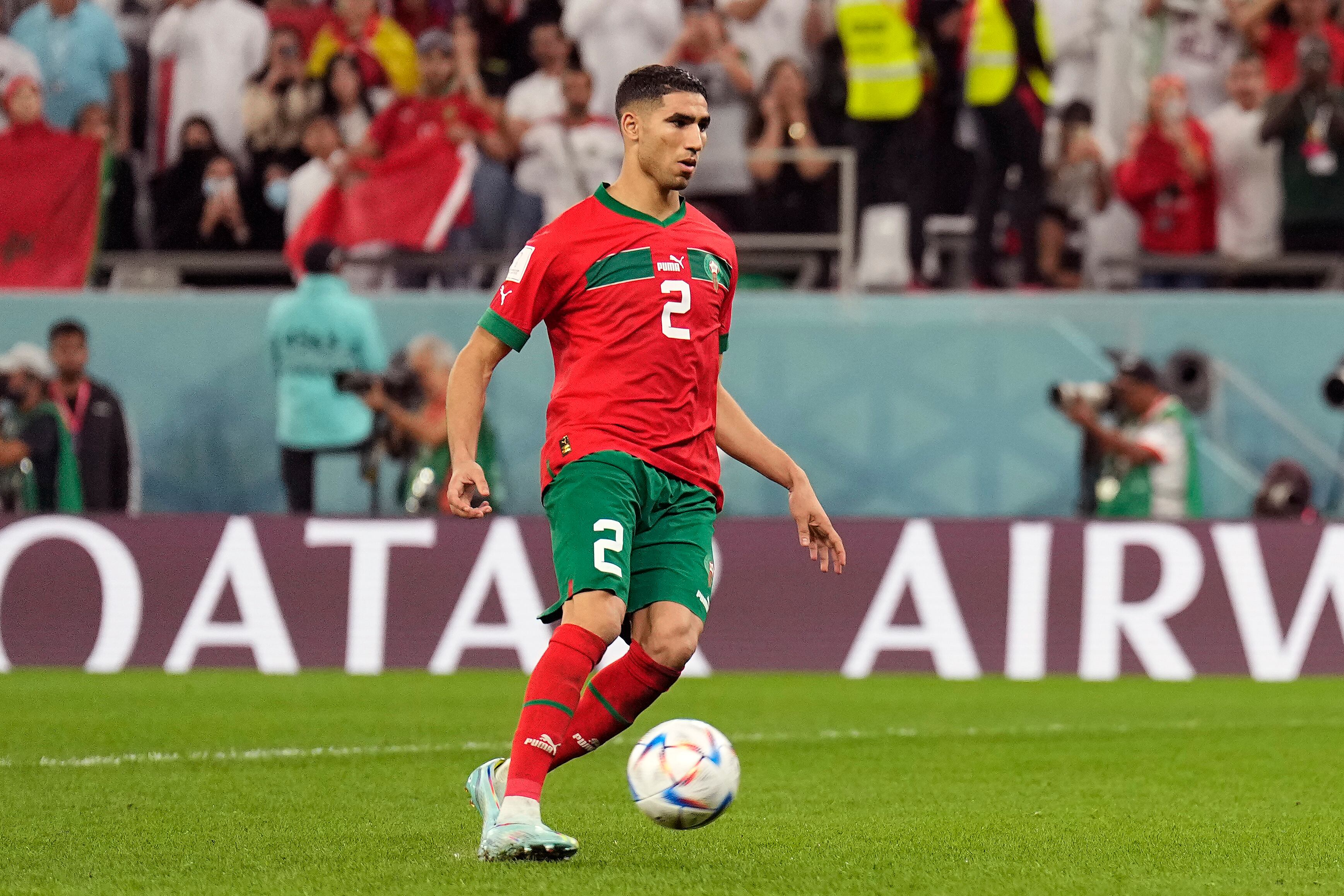 El marroquí Achraf Hakimi, la gran figura de su selección (AP Foto/Martin Meissner)