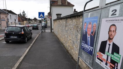 Elecciones en Francia: más de 200 candidatos se apartaron de la carrera en un último intento de bloquear a la extrema derecha