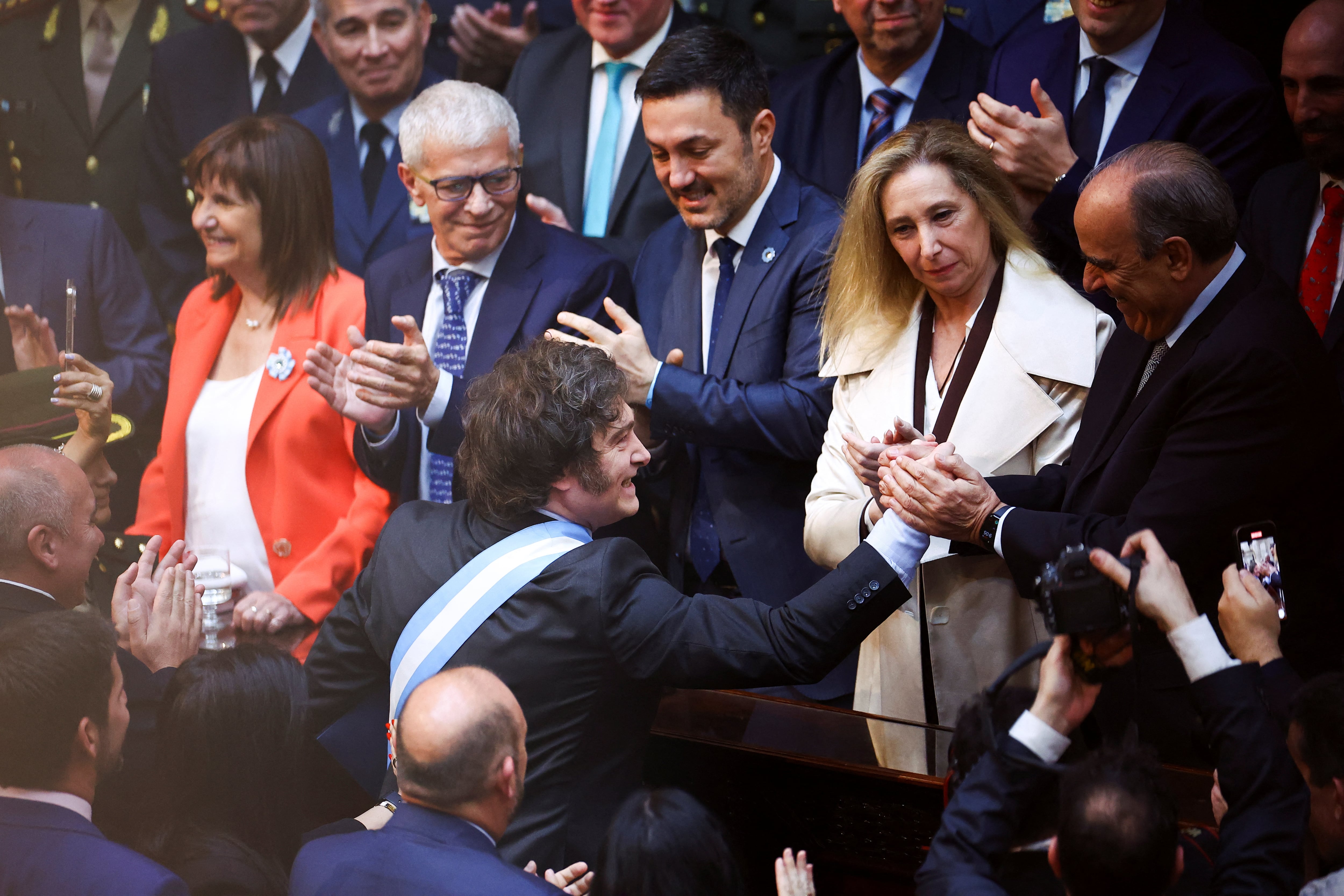 El gabinete de Javier Milei acompañó al mandatario en su presentación (REUTERS/Agustin Marcarian)