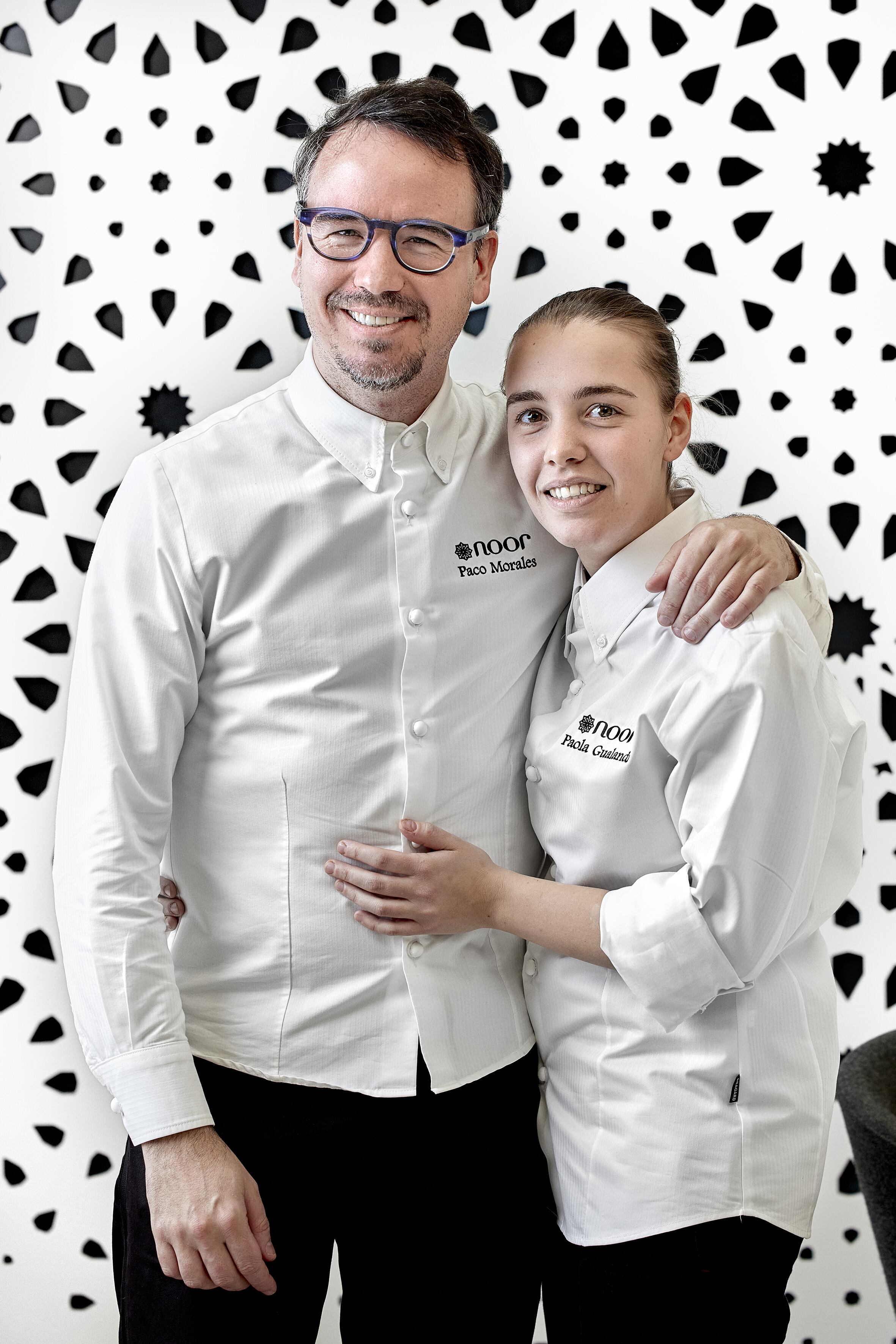 Paco Morales y Paola Gualandi, chef y jefa de cocina de Noor