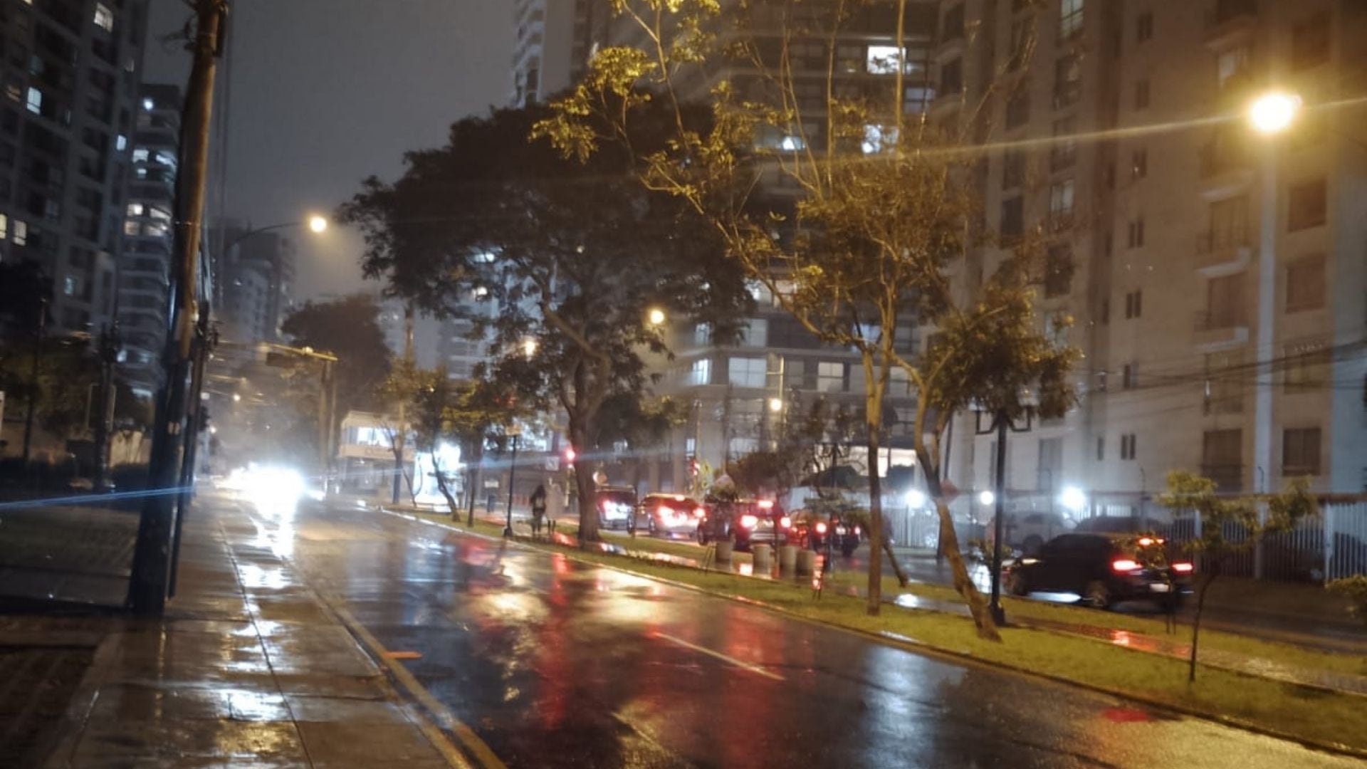 Por las noches, se registran las más altas temperaturas y mayor sensación de frío en la capital peruana, de acuerdo a los datos del Senamhi.