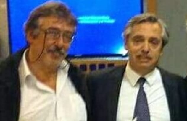 Carlos Alberto Fernández, en foto con Alberto Fernández, de sus redes sociales