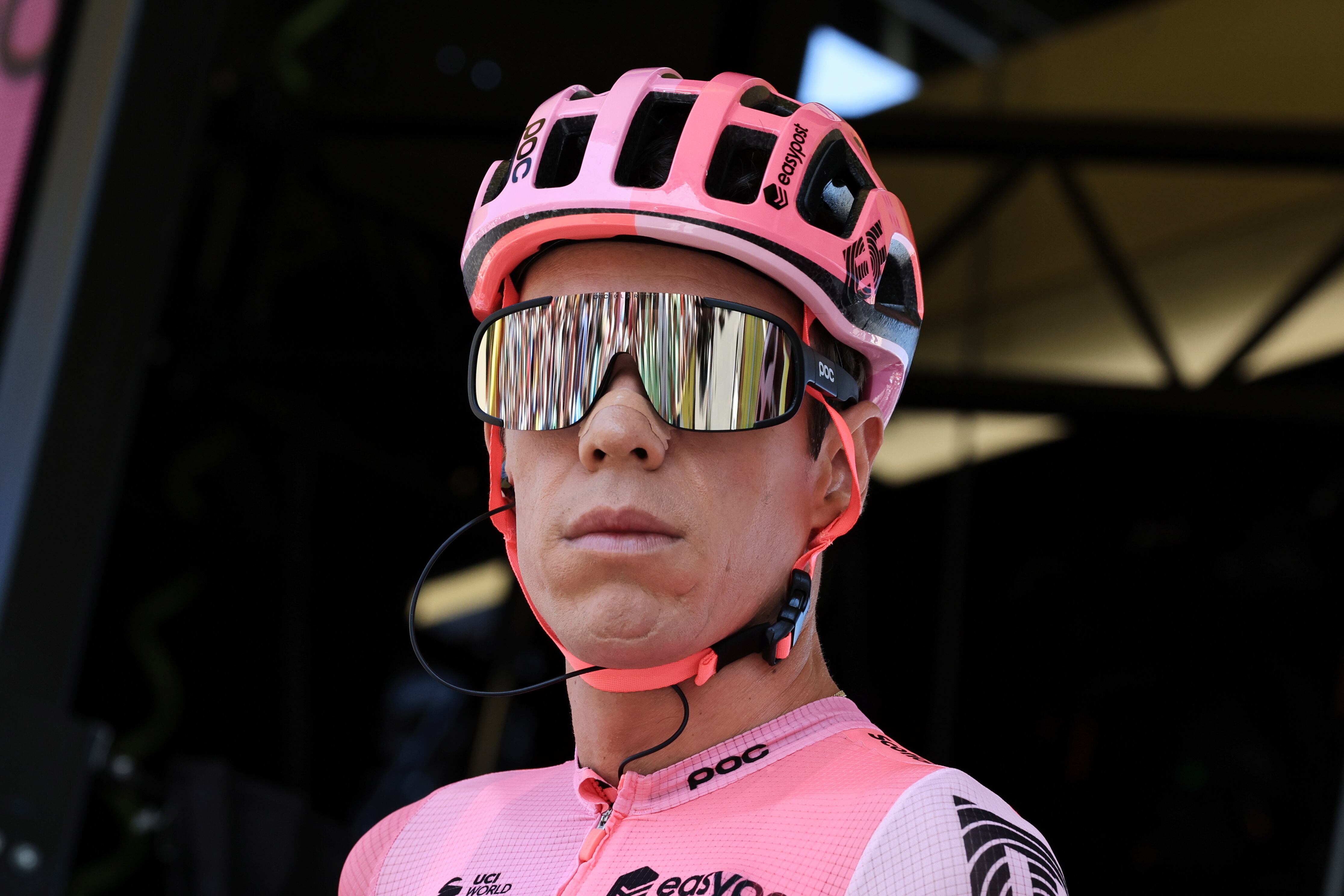 Rigoberto Urán de EF Education no logró terminar la etapa 6 de la Vuelta a España y podría abandonar - crédito Christophe Petit Tesson/EFE
