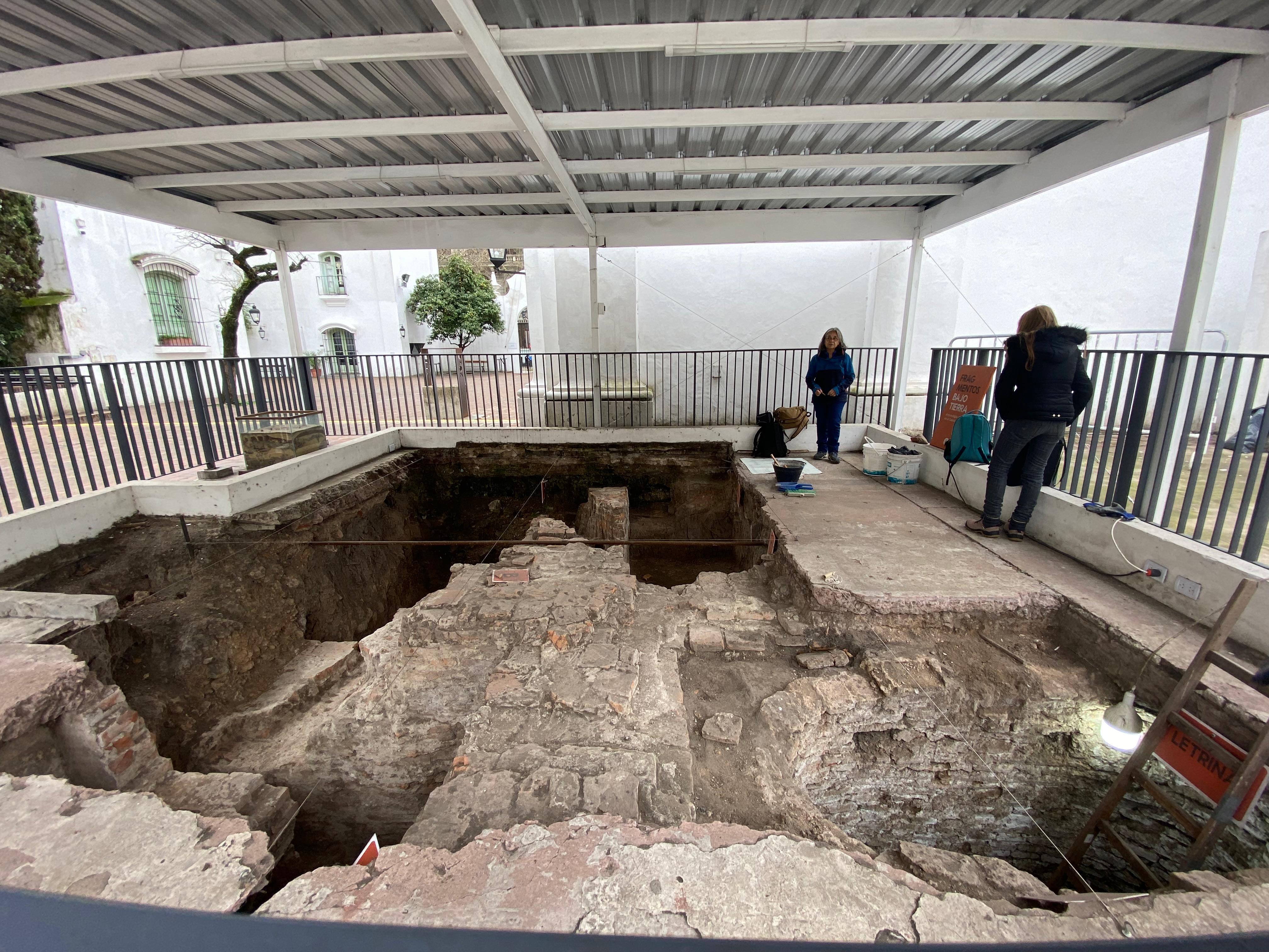 Excavación en el Cabildo de Buenos Aires